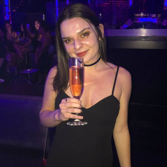 Meet your Posher, Peyton - Picture 1 of 1